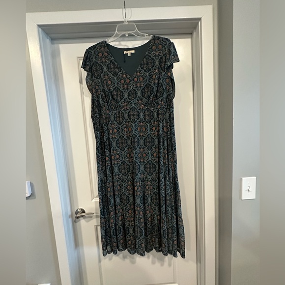 Les Serein Dresses & Skirts - Elegant Patterned Maxi Dress in Blue and Orange